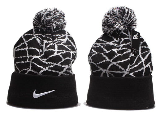 Nike Beanie - Black 5