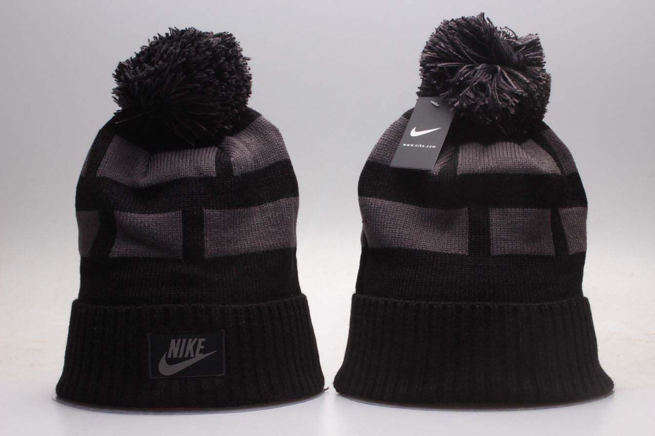 Nike Bonnet - Noir 6