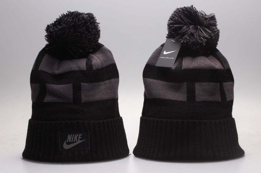 Nike Beanie - Black 6