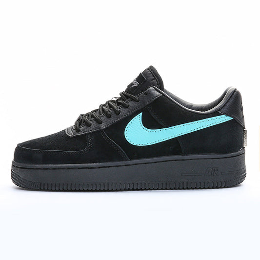 Nike Air Force 1 Tiffany Black